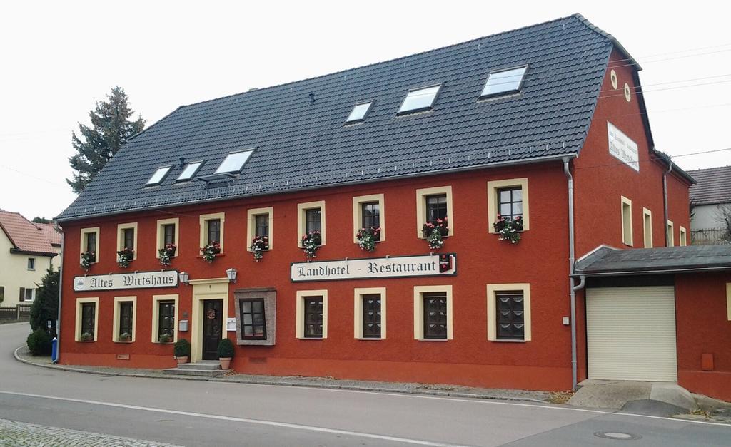 Altes Wirtshaus Foerdergersdorf Bed & Breakfast Tharandt Esterno foto