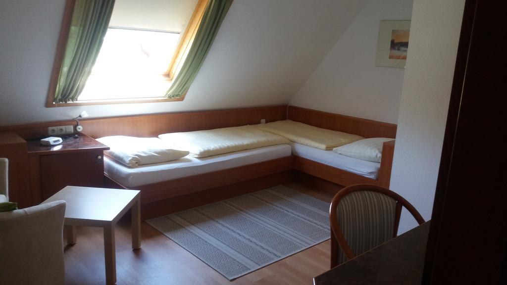 Altes Wirtshaus Foerdergersdorf Bed & Breakfast Tharandt Esterno foto